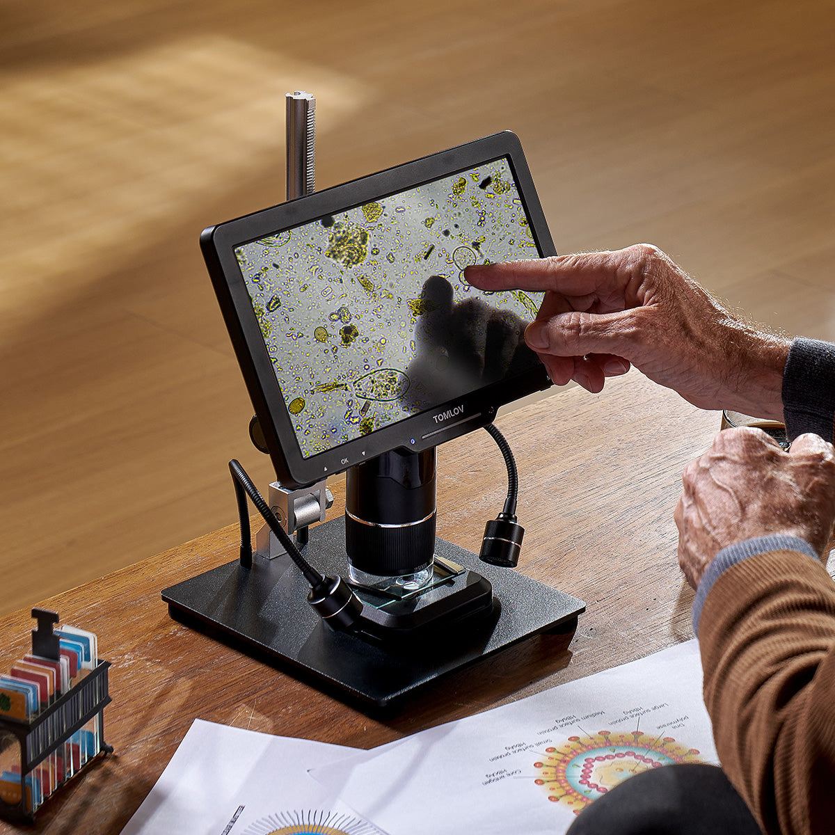 Using Digital Microscope Explore Digital Microscope Evolution in Science & Industry & Technolog