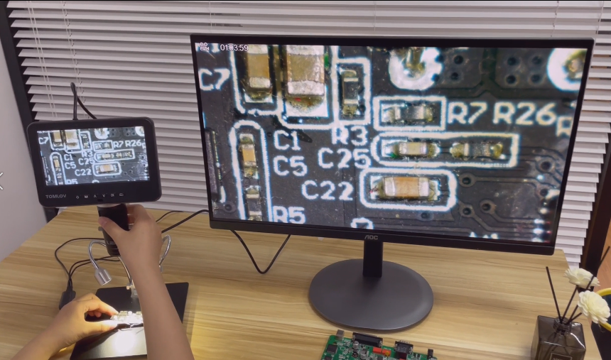 Mastering Electronic Repairs: Selecting the Right Digital Microscope